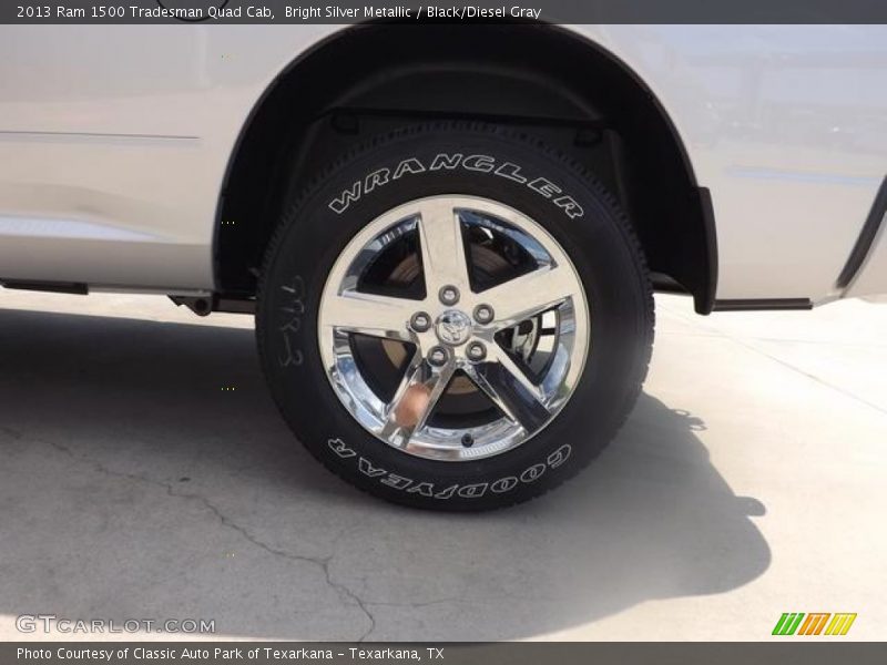 Bright Silver Metallic / Black/Diesel Gray 2013 Ram 1500 Tradesman Quad Cab