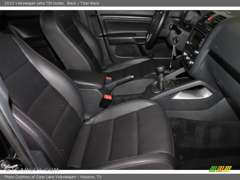 Black / Titan Black 2010 Volkswagen Jetta TDI Sedan