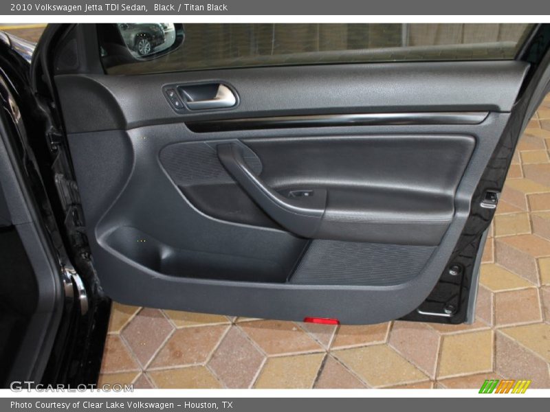 Black / Titan Black 2010 Volkswagen Jetta TDI Sedan