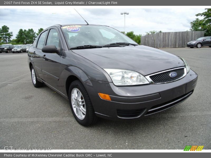 Liquid Grey Metallic / Charcoal/Light Flint 2007 Ford Focus ZX4 SE Sedan