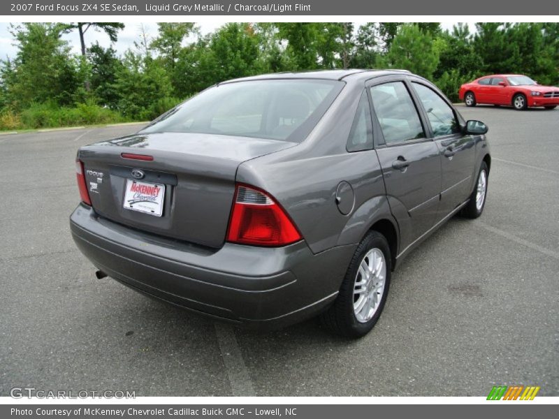 Liquid Grey Metallic / Charcoal/Light Flint 2007 Ford Focus ZX4 SE Sedan