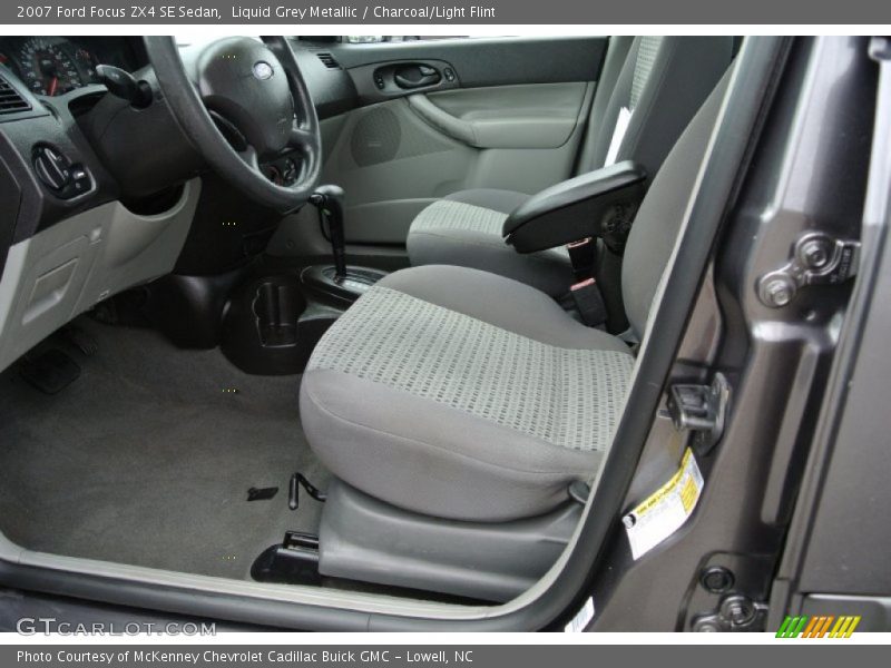 Liquid Grey Metallic / Charcoal/Light Flint 2007 Ford Focus ZX4 SE Sedan