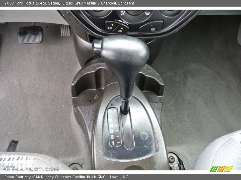 Liquid Grey Metallic / Charcoal/Light Flint 2007 Ford Focus ZX4 SE Sedan