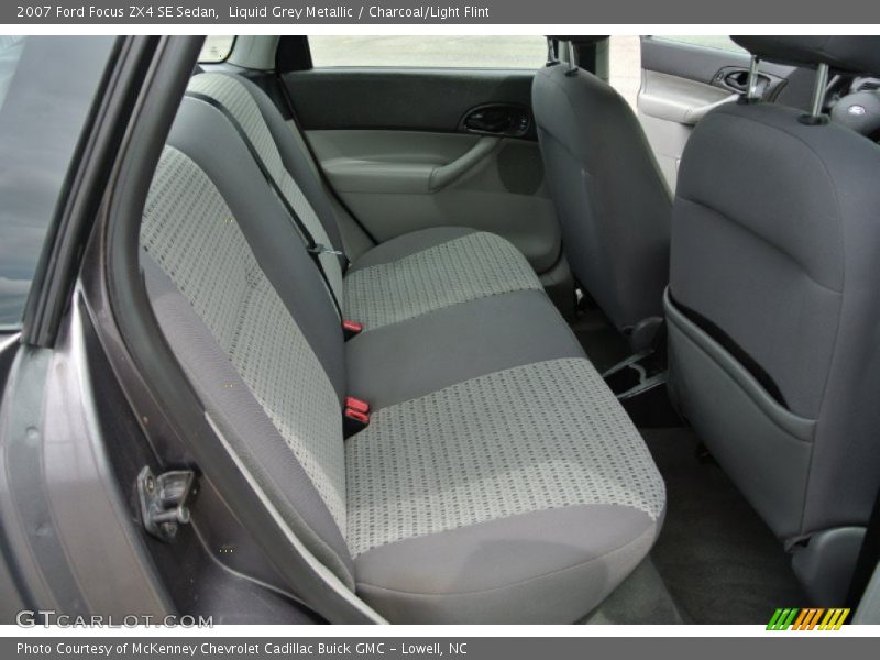 Liquid Grey Metallic / Charcoal/Light Flint 2007 Ford Focus ZX4 SE Sedan