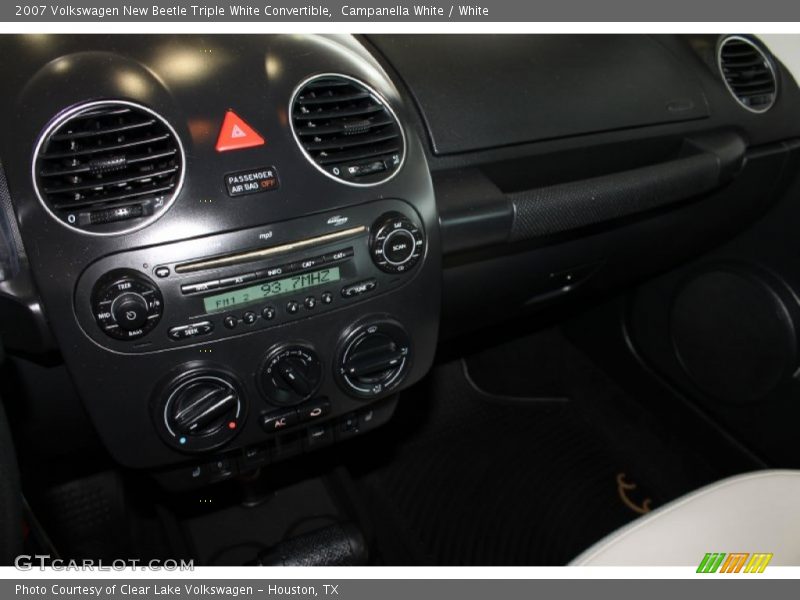 Campanella White / White 2007 Volkswagen New Beetle Triple White Convertible