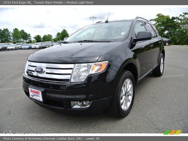 Tuxedo Black Metallic / Medium Light Stone 2010 Ford Edge SEL