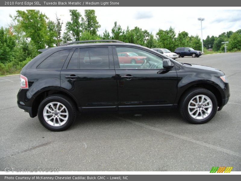 Tuxedo Black Metallic / Medium Light Stone 2010 Ford Edge SEL
