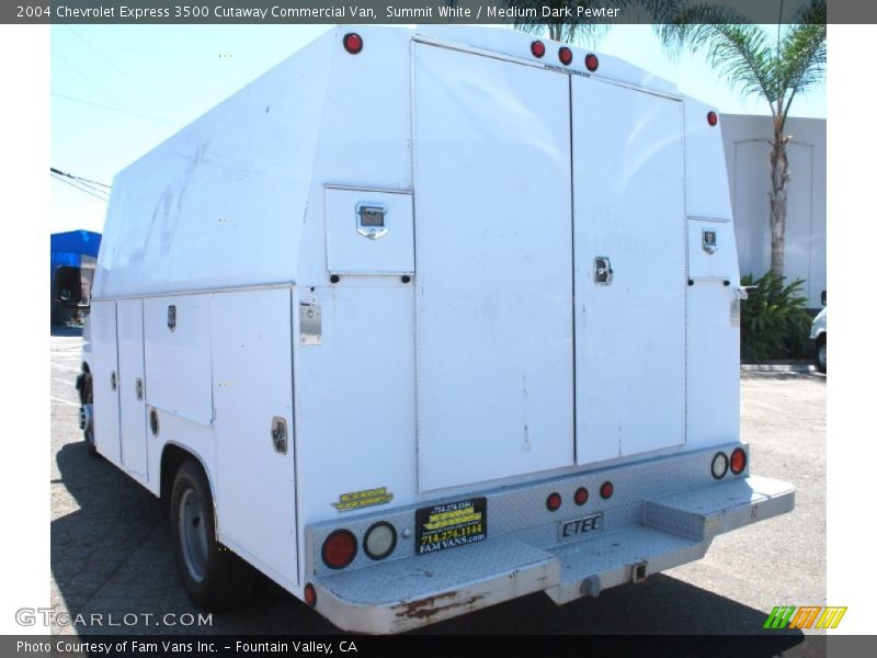Summit White / Medium Dark Pewter 2004 Chevrolet Express 3500 Cutaway Commercial Van