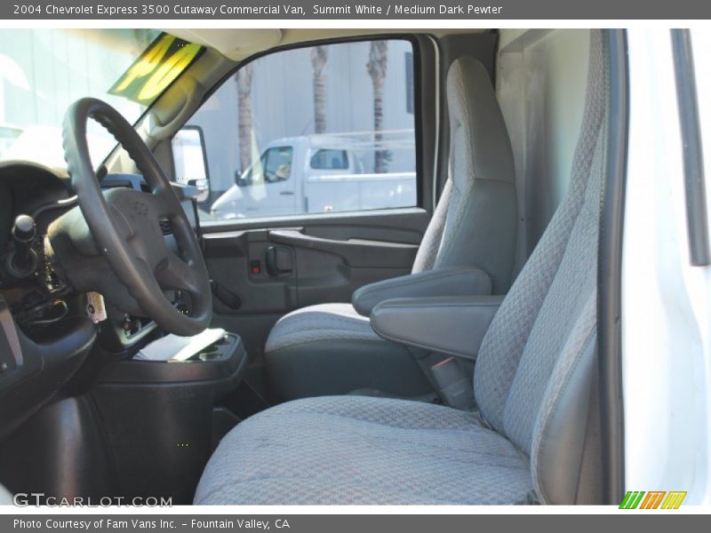 Summit White / Medium Dark Pewter 2004 Chevrolet Express 3500 Cutaway Commercial Van