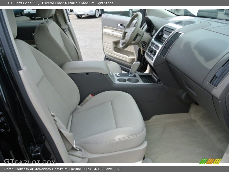 Tuxedo Black Metallic / Medium Light Stone 2010 Ford Edge SEL