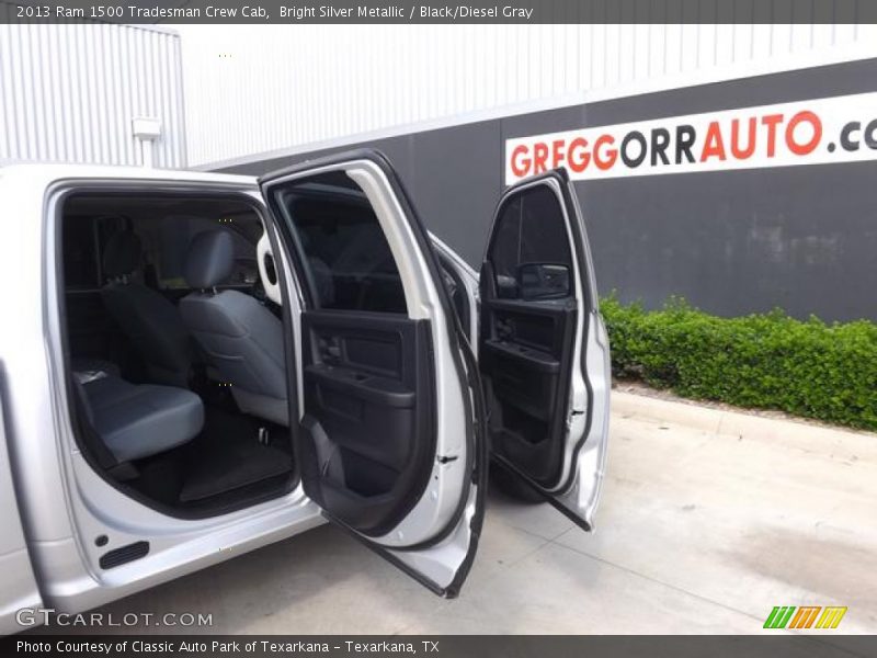 Bright Silver Metallic / Black/Diesel Gray 2013 Ram 1500 Tradesman Crew Cab