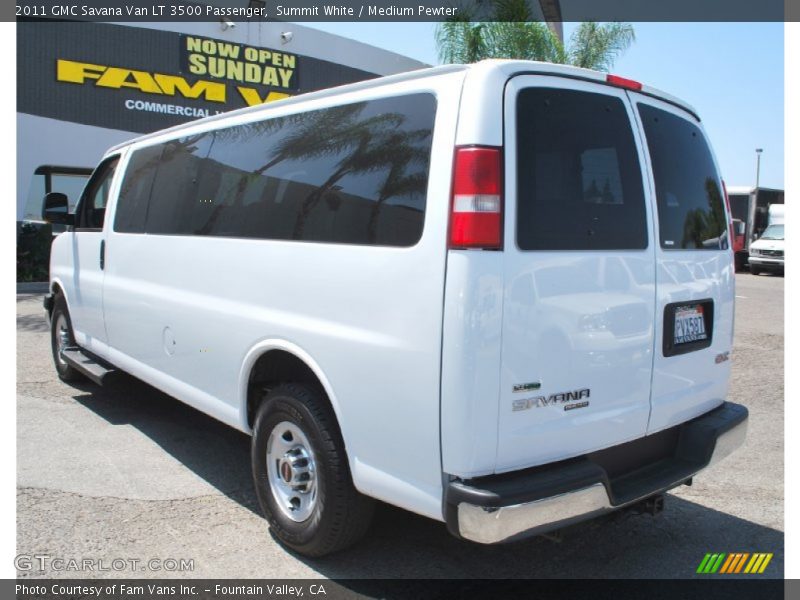 Summit White / Medium Pewter 2011 GMC Savana Van LT 3500 Passenger