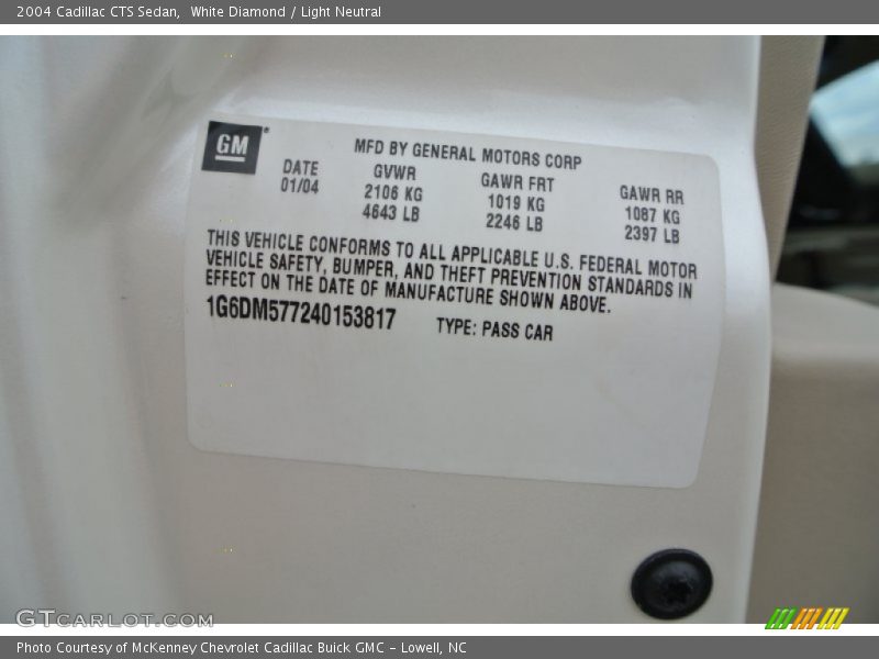 White Diamond / Light Neutral 2004 Cadillac CTS Sedan