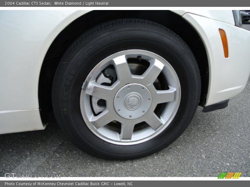 White Diamond / Light Neutral 2004 Cadillac CTS Sedan