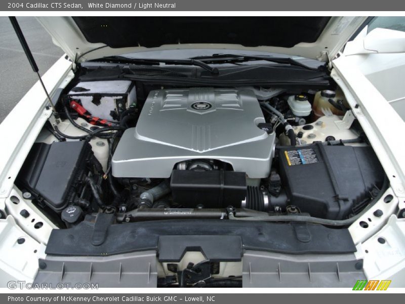 White Diamond / Light Neutral 2004 Cadillac CTS Sedan