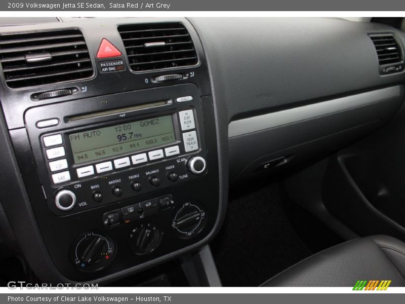 Salsa Red / Art Grey 2009 Volkswagen Jetta SE Sedan