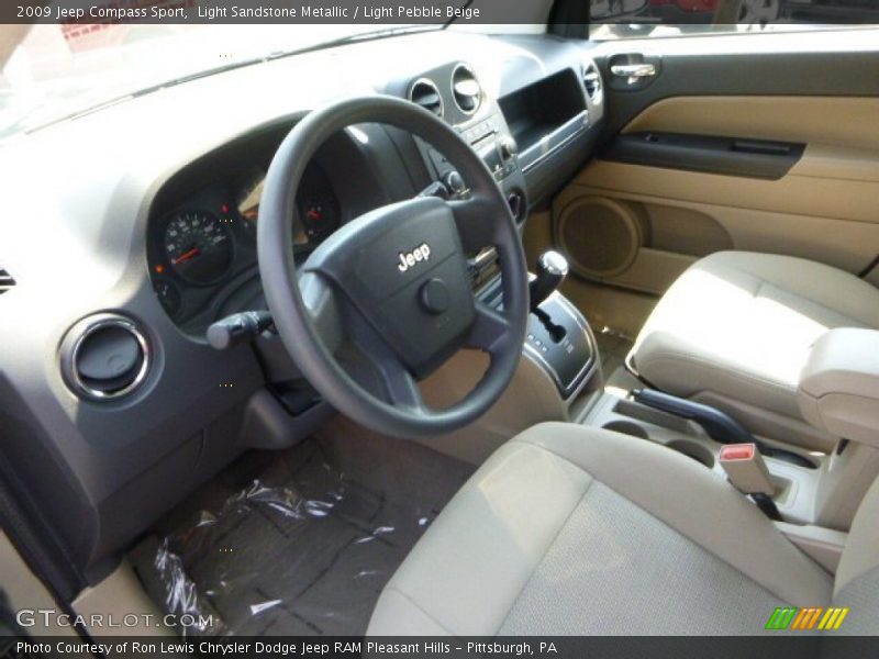 Light Sandstone Metallic / Light Pebble Beige 2009 Jeep Compass Sport