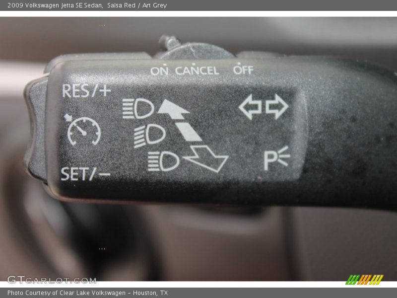 Salsa Red / Art Grey 2009 Volkswagen Jetta SE Sedan