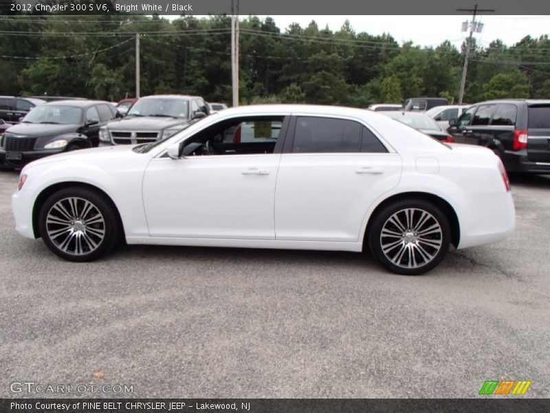 Bright White / Black 2012 Chrysler 300 S V6