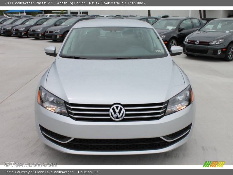 Reflex Silver Metallic / Titan Black 2014 Volkswagen Passat 2.5L Wolfsburg Edition