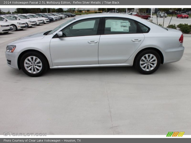 Reflex Silver Metallic / Titan Black 2014 Volkswagen Passat 2.5L Wolfsburg Edition
