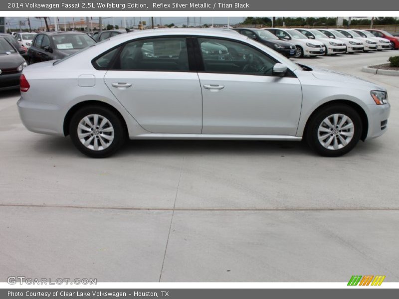 Reflex Silver Metallic / Titan Black 2014 Volkswagen Passat 2.5L Wolfsburg Edition