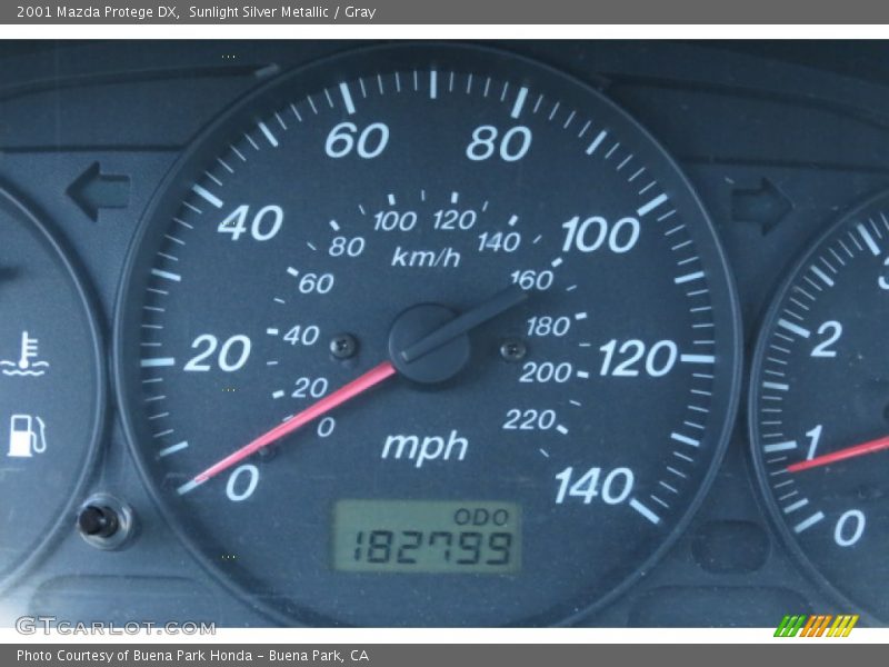 Sunlight Silver Metallic / Gray 2001 Mazda Protege DX