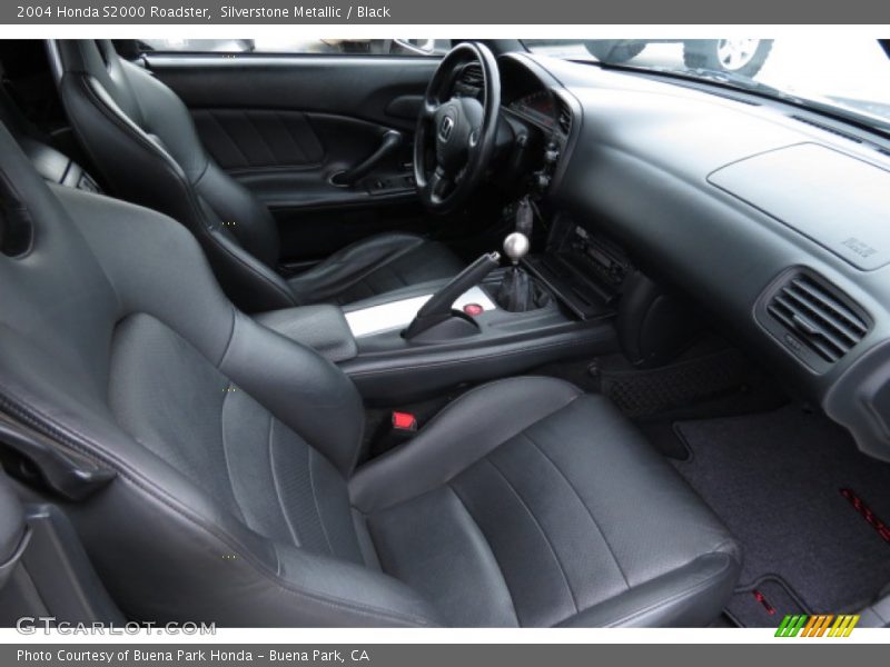 Silverstone Metallic / Black 2004 Honda S2000 Roadster