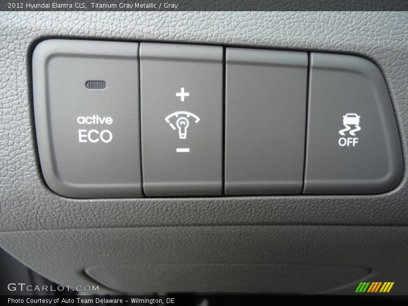 Titanium Gray Metallic / Gray 2012 Hyundai Elantra GLS