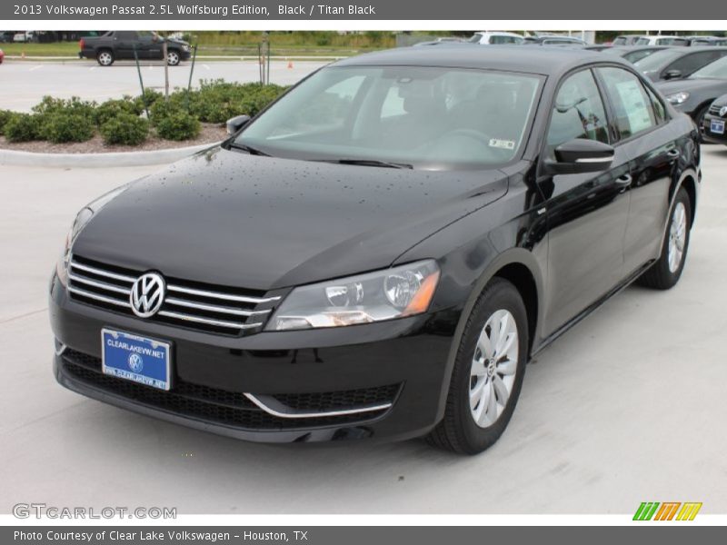 Black / Titan Black 2013 Volkswagen Passat 2.5L Wolfsburg Edition