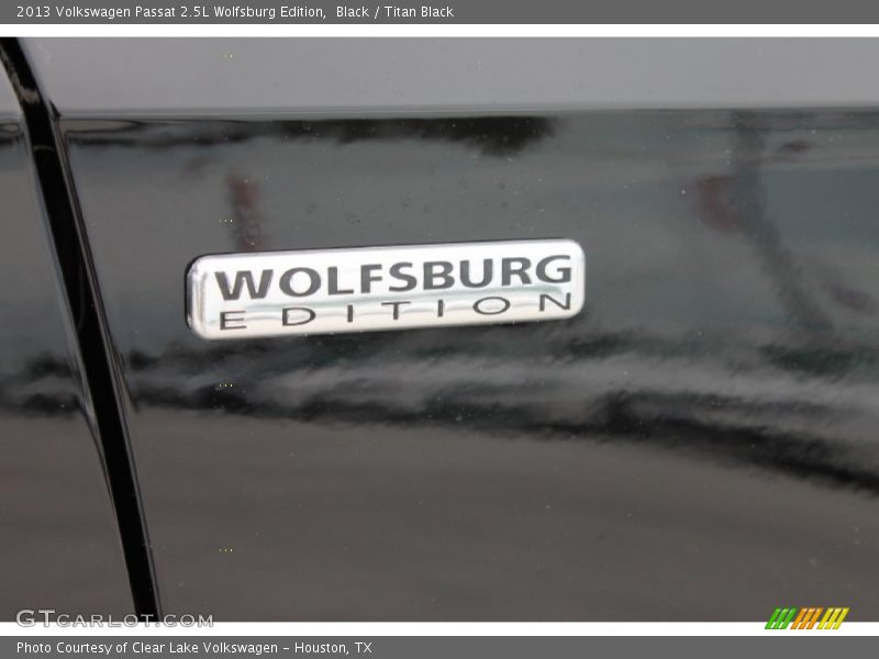 Black / Titan Black 2013 Volkswagen Passat 2.5L Wolfsburg Edition