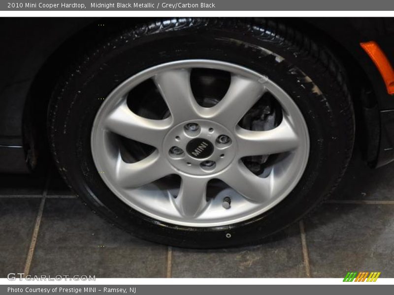 Midnight Black Metallic / Grey/Carbon Black 2010 Mini Cooper Hardtop