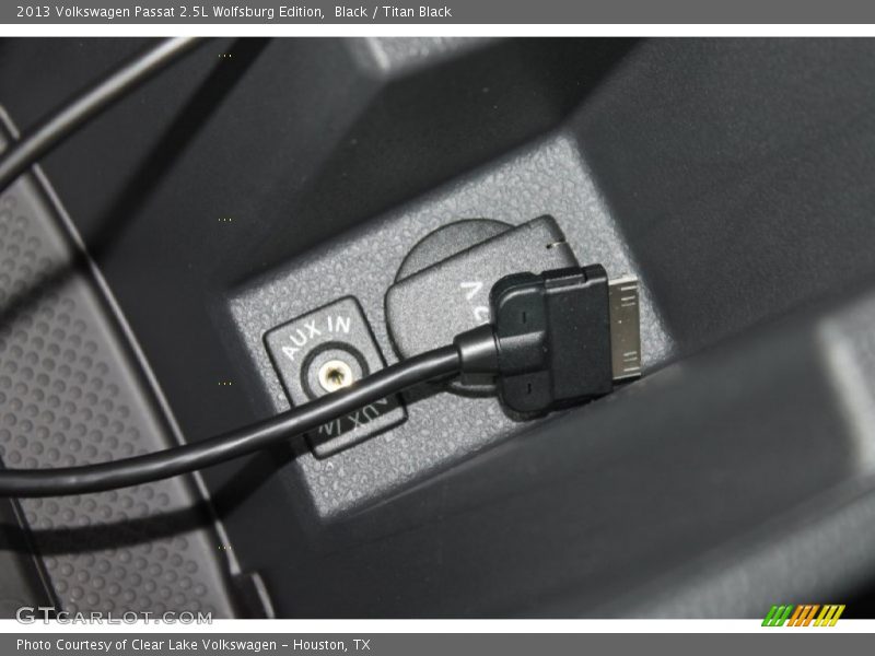 Black / Titan Black 2013 Volkswagen Passat 2.5L Wolfsburg Edition