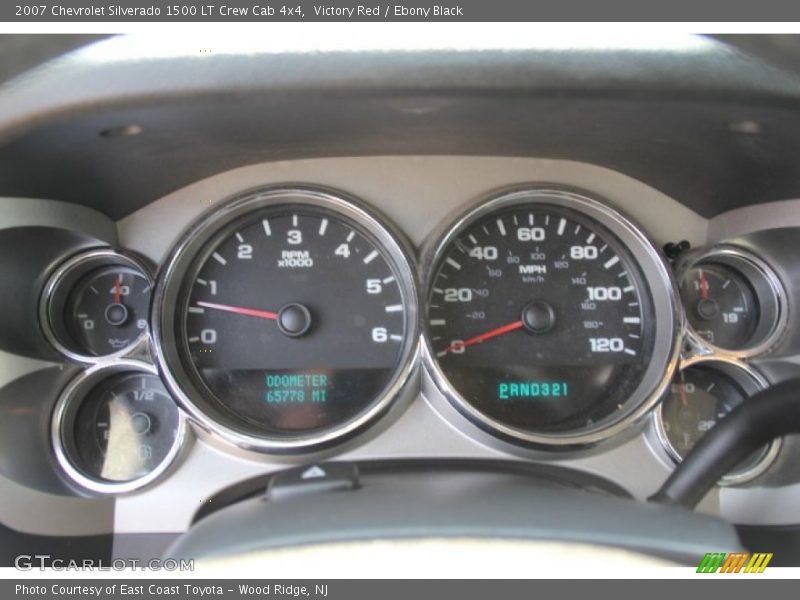 Victory Red / Ebony Black 2007 Chevrolet Silverado 1500 LT Crew Cab 4x4