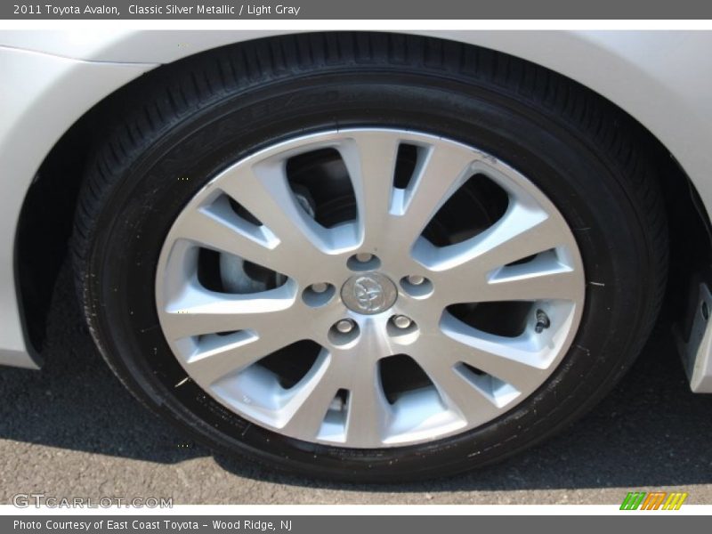 Classic Silver Metallic / Light Gray 2011 Toyota Avalon