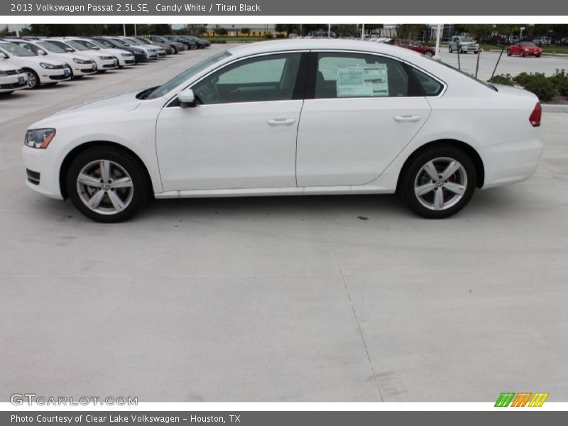 Candy White / Titan Black 2013 Volkswagen Passat 2.5L SE
