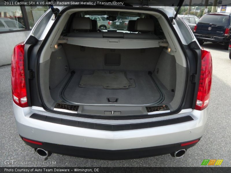 Radiant Silver Metallic / Titanium/Ebony 2011 Cadillac SRX 4 V6 AWD