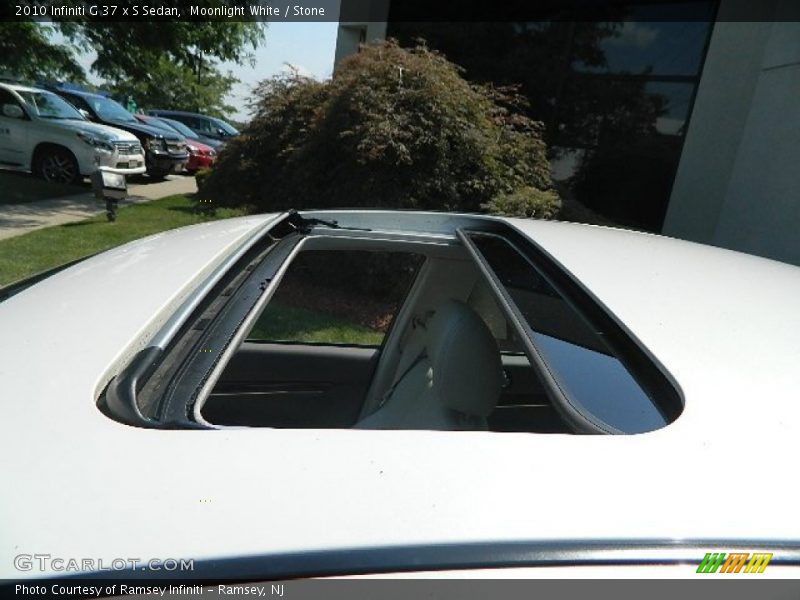 Moonlight White / Stone 2010 Infiniti G 37 x S Sedan