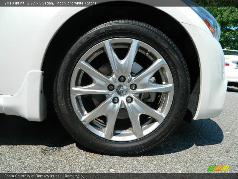 Moonlight White / Stone 2010 Infiniti G 37 x S Sedan