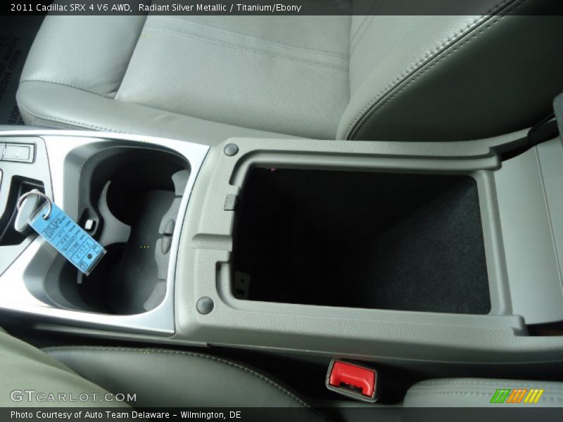 Radiant Silver Metallic / Titanium/Ebony 2011 Cadillac SRX 4 V6 AWD
