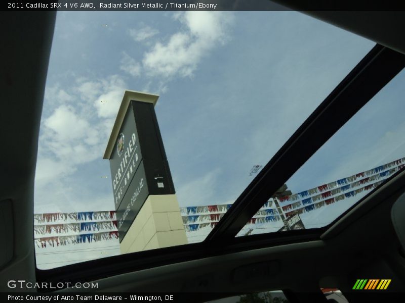 Radiant Silver Metallic / Titanium/Ebony 2011 Cadillac SRX 4 V6 AWD