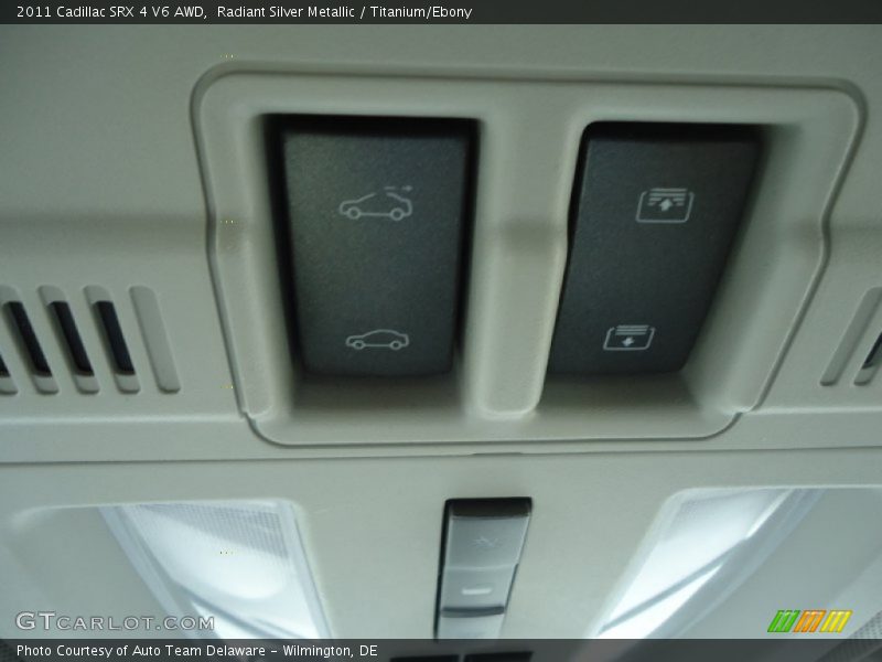 Radiant Silver Metallic / Titanium/Ebony 2011 Cadillac SRX 4 V6 AWD