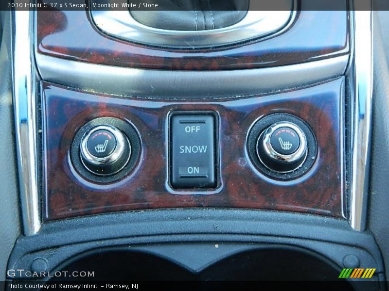 Moonlight White / Stone 2010 Infiniti G 37 x S Sedan