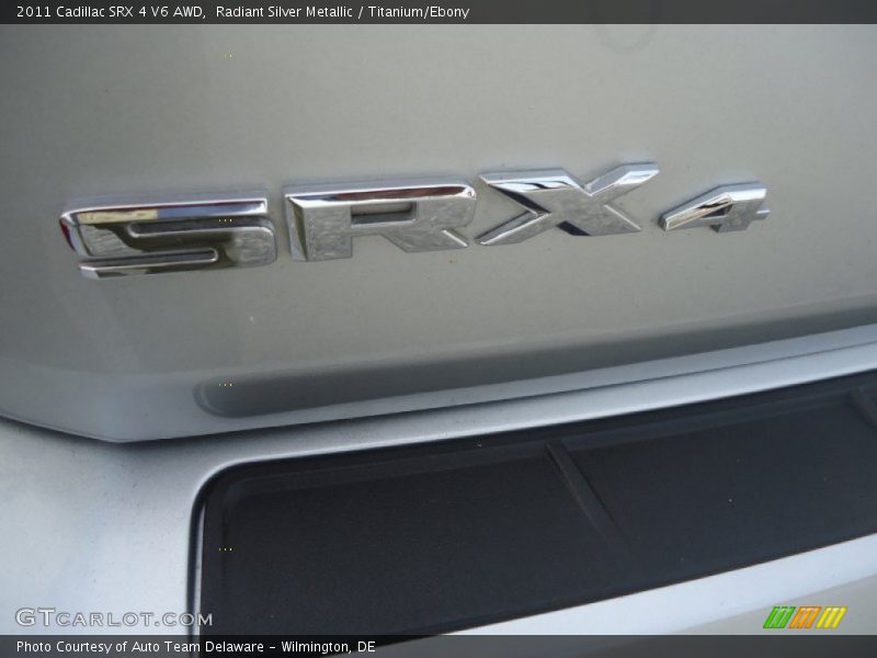 Radiant Silver Metallic / Titanium/Ebony 2011 Cadillac SRX 4 V6 AWD