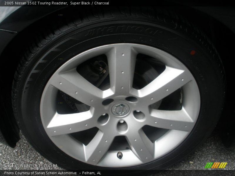 Super Black / Charcoal 2005 Nissan 350Z Touring Roadster