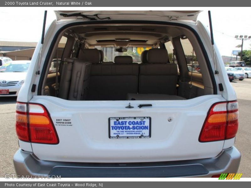 Natural White / Oak 2000 Toyota Land Cruiser