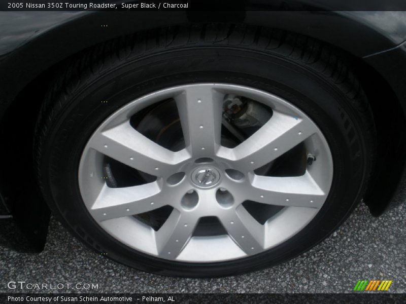 Super Black / Charcoal 2005 Nissan 350Z Touring Roadster