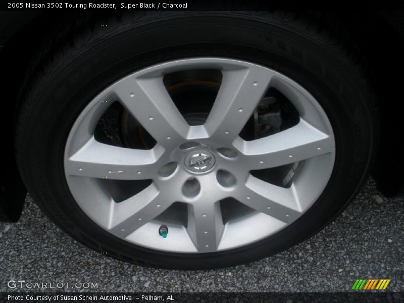 Super Black / Charcoal 2005 Nissan 350Z Touring Roadster