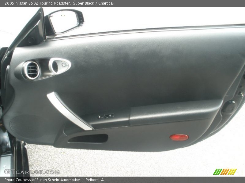 Super Black / Charcoal 2005 Nissan 350Z Touring Roadster