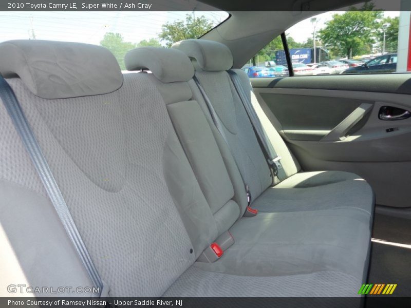 Super White / Ash Gray 2010 Toyota Camry LE